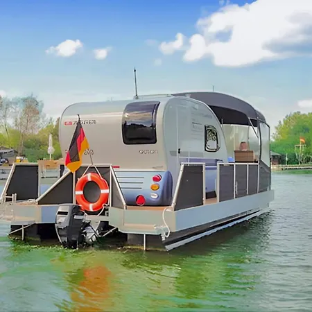 Hausboot Botel *