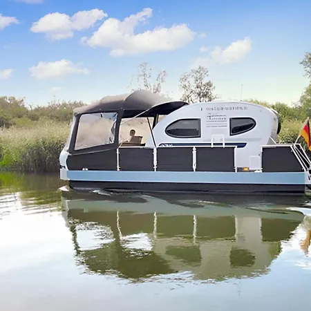 Botel Hausboot Verchen